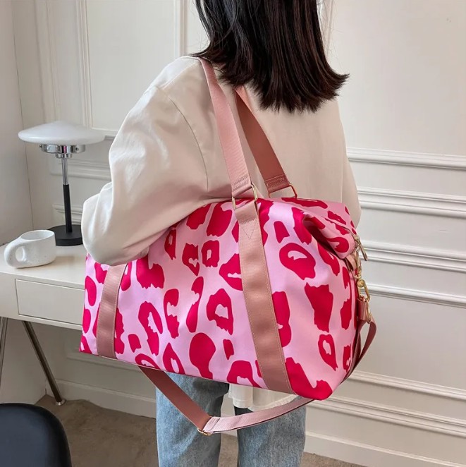 The Ultimate Guide to Travel Bags: Your Perfect Companion for Every Journey - Image 4