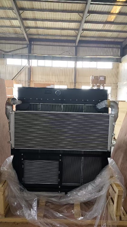 RADIATOR 426-03-37503 is suitable for WA600-6R WD600-6 loader - Image 2