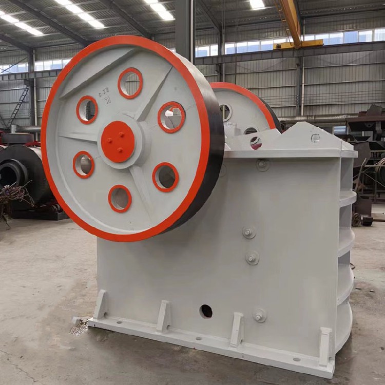 Large-scale mobile jaw crushers for mines Construction waste and limestone crushers - Image 2