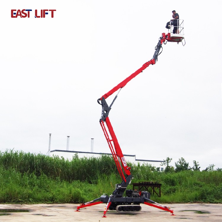 Telescopic articulating boom lift: Small body, great power - Image 5