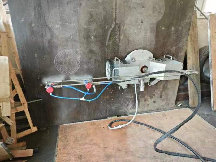 High-pressure water paint and rust removal robot for ships - Image 5