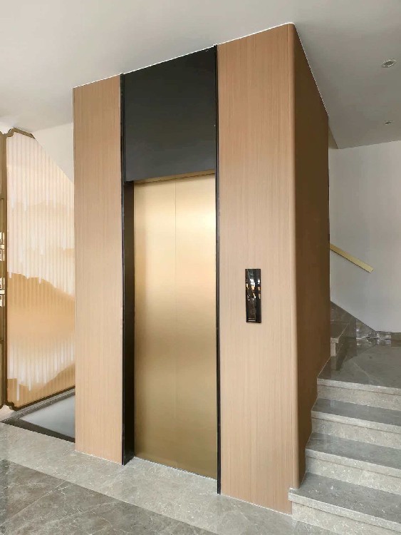 Commercial passenger elevator - Image 6