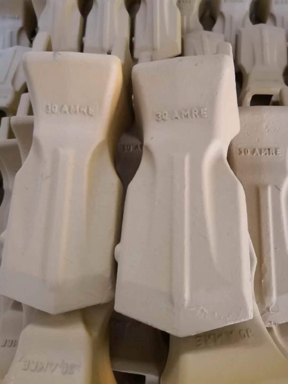 VOLVO excavator bucket teeth 15GPE,20GPE,20AMRE,30GPE,30AMRE,30AMRL,40GPE,40AMRE,55GPE,65GPE,80GPE,125GPE - Image 3