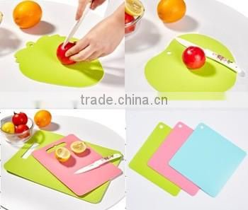 2016 new product flexible chopping board anti slip cutting board eva cutting mat set