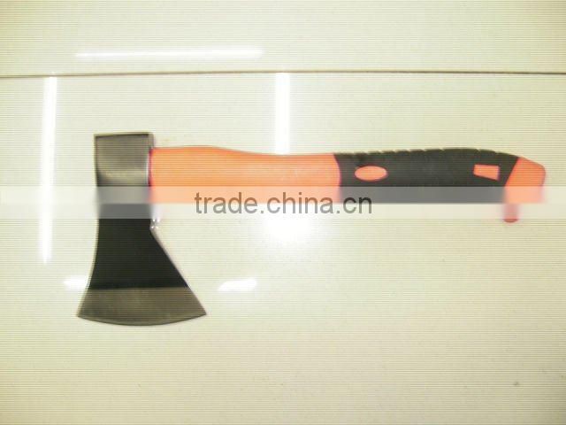 A613 fire axe with fiberglass handle