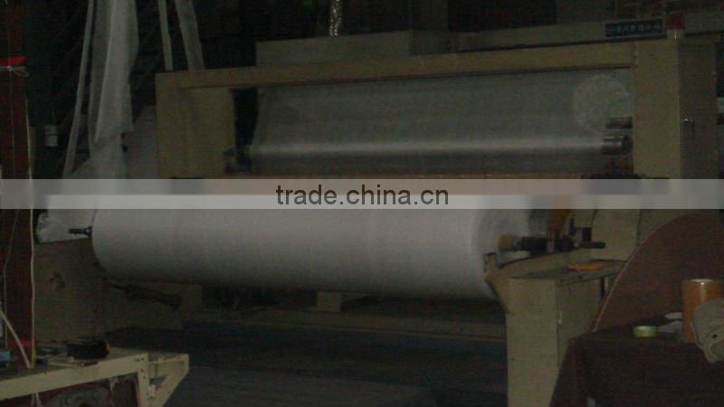 Waterproof/breathable and vapor permeable roofing membrane