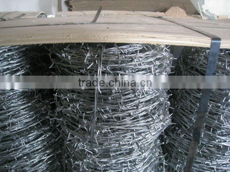 Hot sale low price razor barbed wire (manufacturer)
