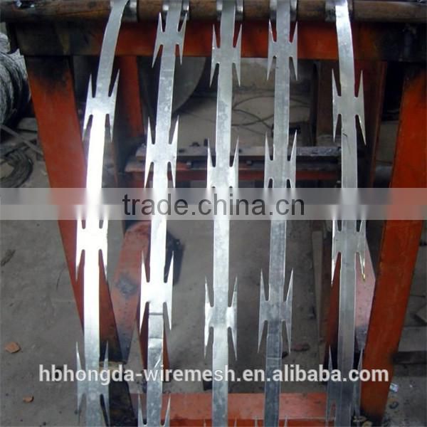 Hot sale low price razor barbed wire (manufacturer)