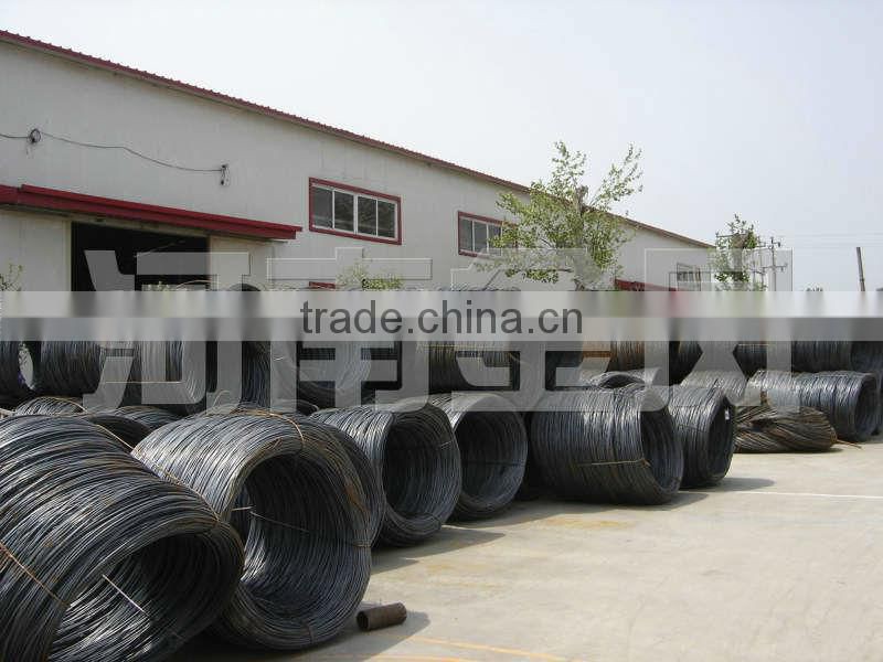 Hot galvanised low carbon steel wire material automatic chicken cage