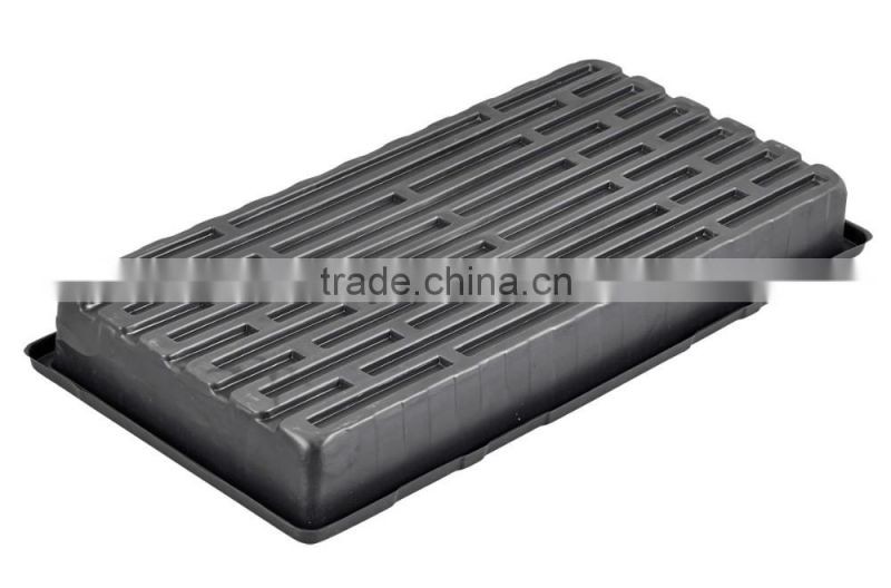 XD550 Flat Tray for planting