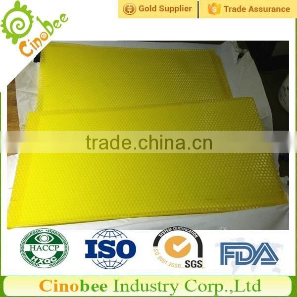 Beeswax sheet for comb foundation