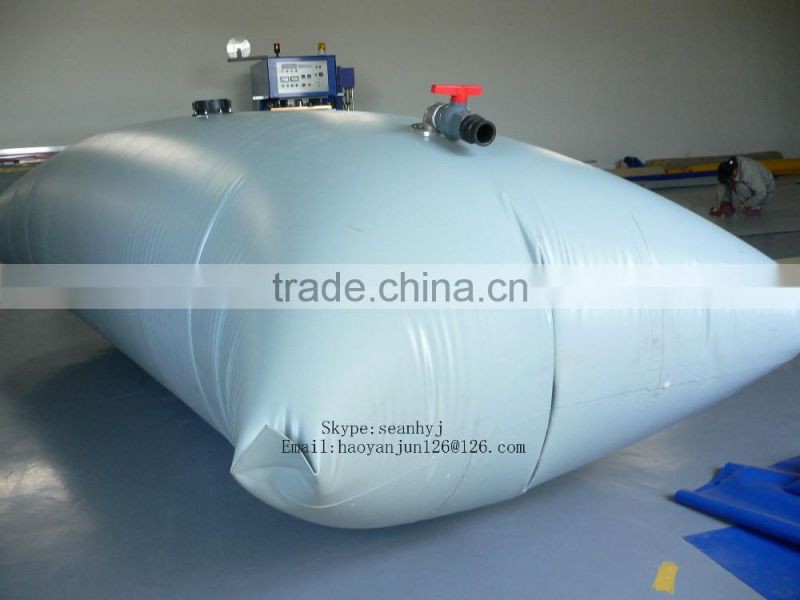 Collapsible air bladder/tank for truck base or platform