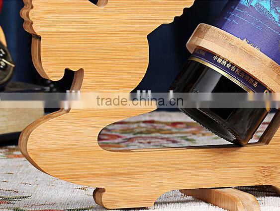 Eco-friendly novelty bamboo wine holders swan wine holders for house and club red wine rack