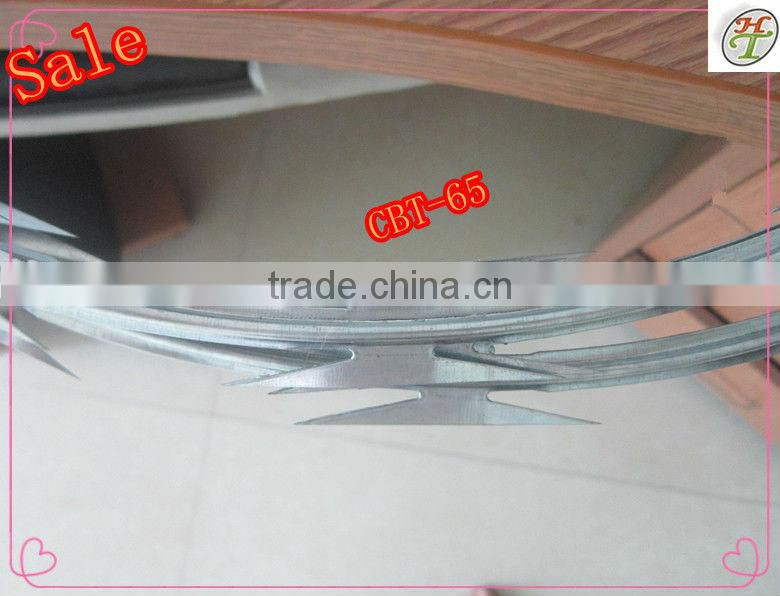 BTO-22 hot dip galvanized blade razor wire high security fence top rolls outside diameter 760mm
