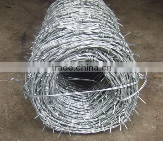 high tensile cheap Electro Galvanized Barbed Wire from China factory