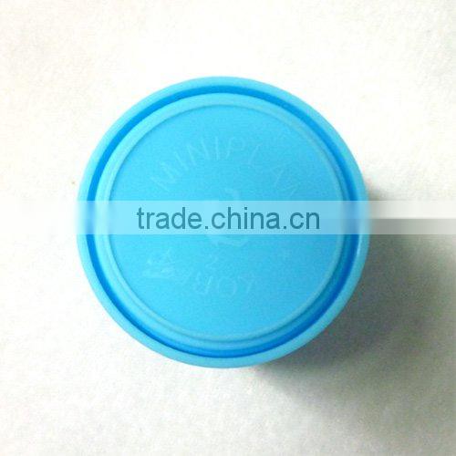 Miniature flower pot