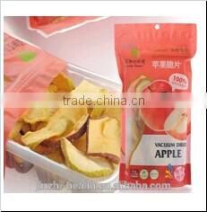 Fresh crisp dry apple slices