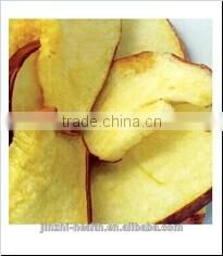 Fresh crisp dry apple slices