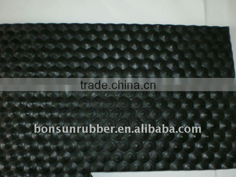 10mm to 30mm thickness Easy cleaning cow stable rubber mat