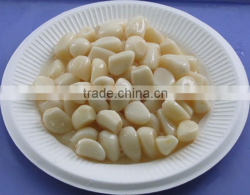 white garlic in brine