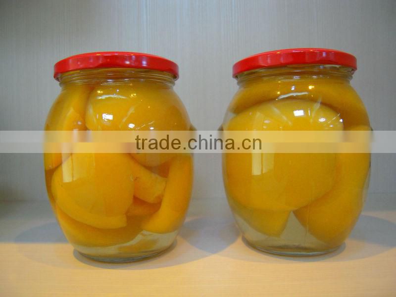 canned yellow peach halves in light syrup (canned fruits)