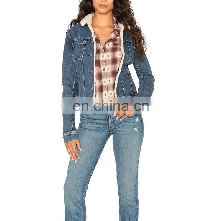 Sexy Girl Denim Back Belt Metal Button Clouse Winter Jackets and Coats with White Fur Lining