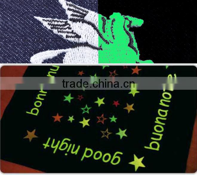 150D/2 luminous sewing thread