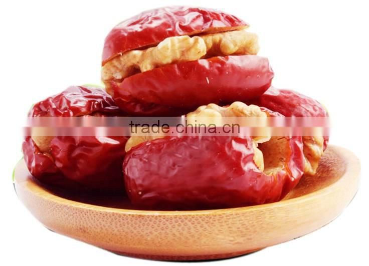 Red dates with walnut kernels