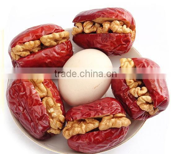 Red dates with walnut kernels