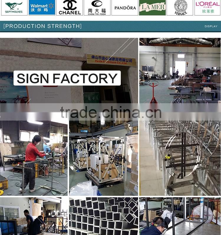 OEM metal clothes hanger stand for shopping mall