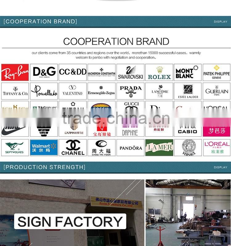 Modern Metal Clothing Hanging Rack with wooden