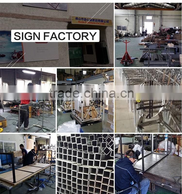 Stainless steel PVD yellow gold plated Clothing display for retail store