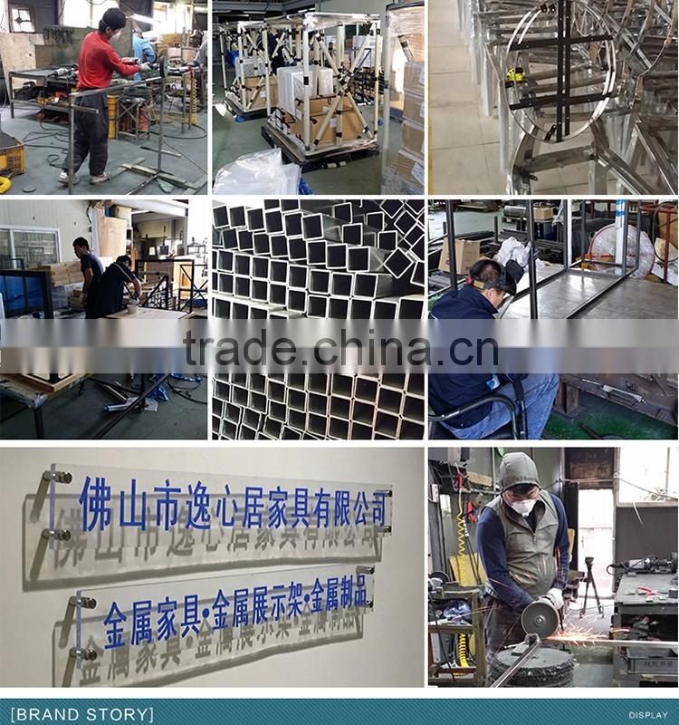 OEM metal clothing display racks for clothes shop