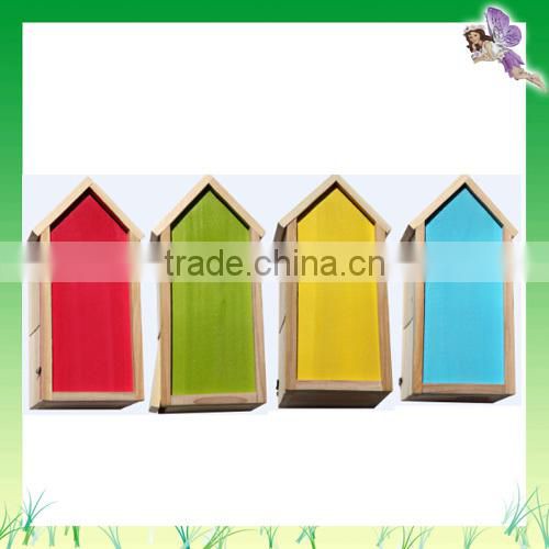 Waterproof Small Wooden Bird House With Color Green Blue Red Yellow Natural