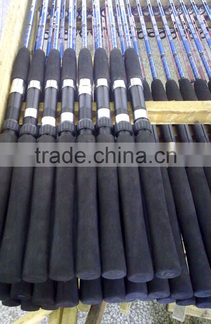 Grip holder with grooves