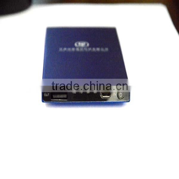 universal 5400mAh ultra thin mobile power bank for fast charging mobile