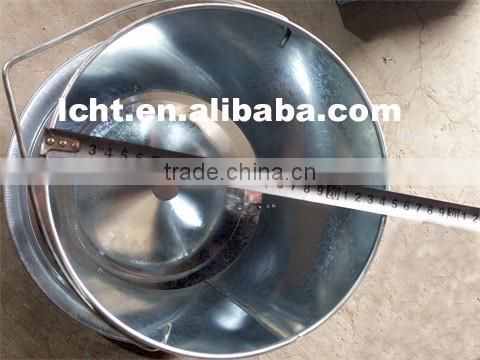 chicken feeders/chicken hanging feeder