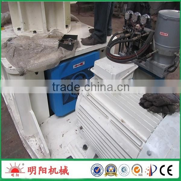 Double layer 800kg per hour rice husk ring die pellet mill with automatice lubrication system