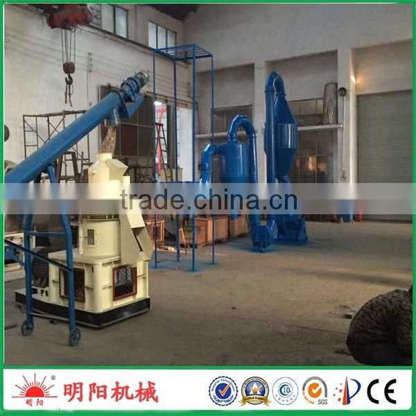 Hot sell 1500kg per hour timber ring die pellet mill with circular mould