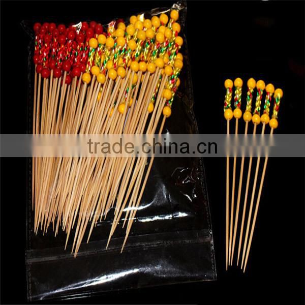 Christmas decorations made in China of bamboo bead skewer