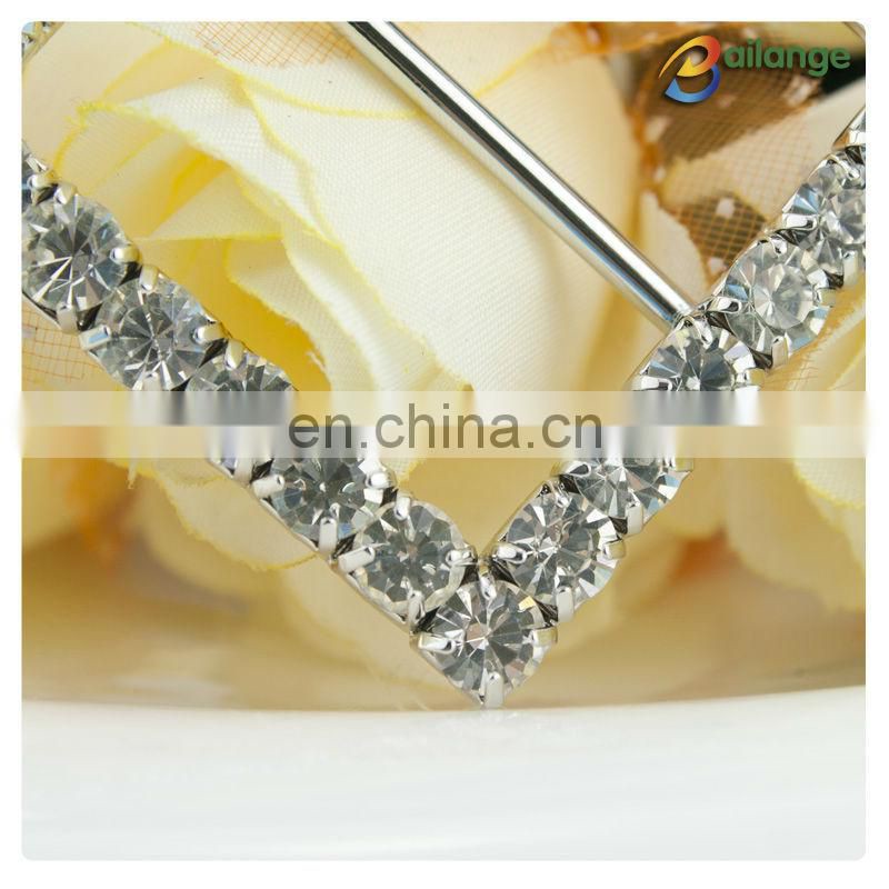 Wholesale fashion rhinestone fancy belt buckle brooch wedding invitation rhinestone belt buckle for decorative