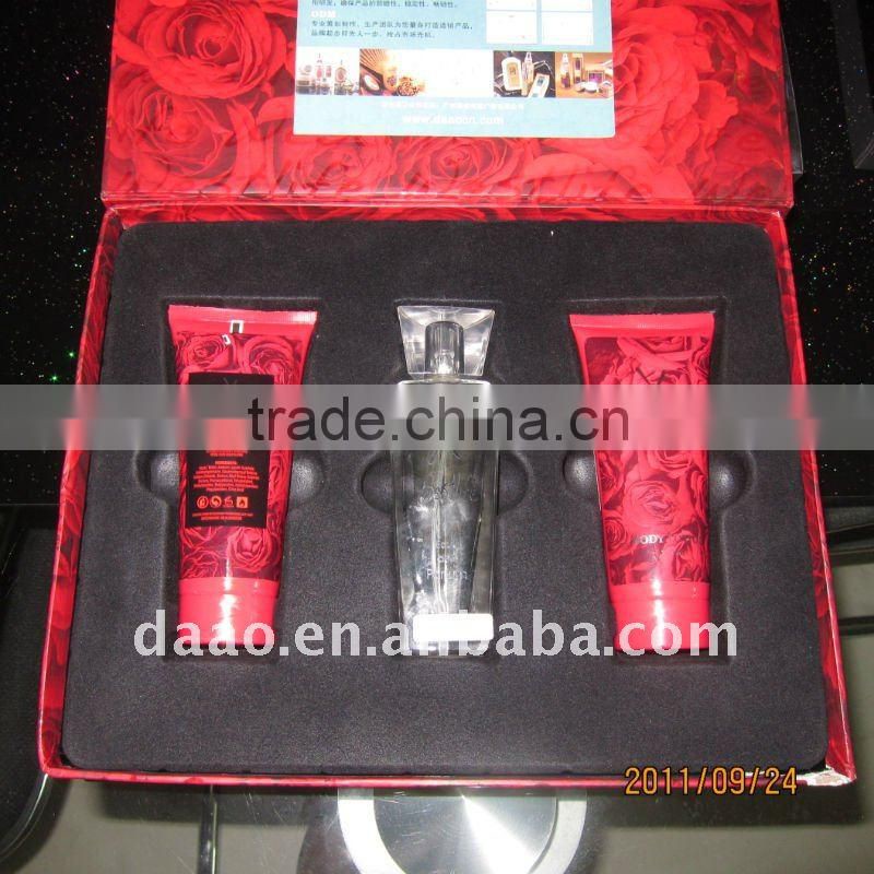 Skin care set ; perfume+show gel+ body lotion