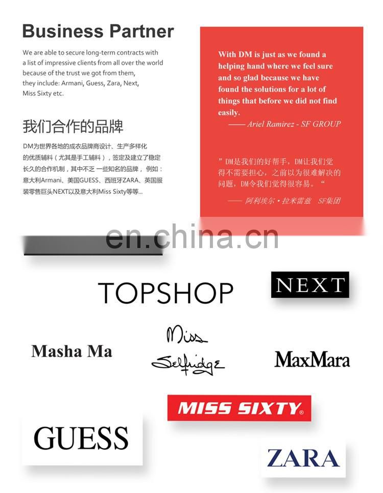 2017 hotest embroidery Smile with sequin patch