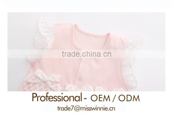 Fashionable pretty pink lace baby clothes romper baby romper