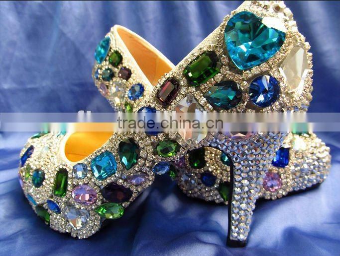 Resin round pointed bottom rhinestone/rhinestone trimming for garment decoration