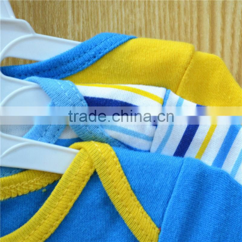 Latest design Good quality woven embroidered new born baby gift set