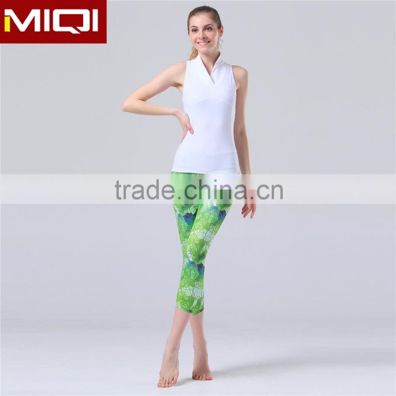 2016 fashion design sublimation printingyogga capri pants women yoga leggings wholesale