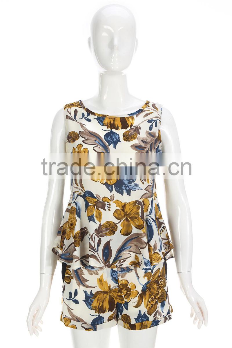 European style Floral printed pant suit for women