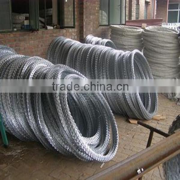 High Quality Guangzhou Manufacture barbed wire phillippines length per roll for farm