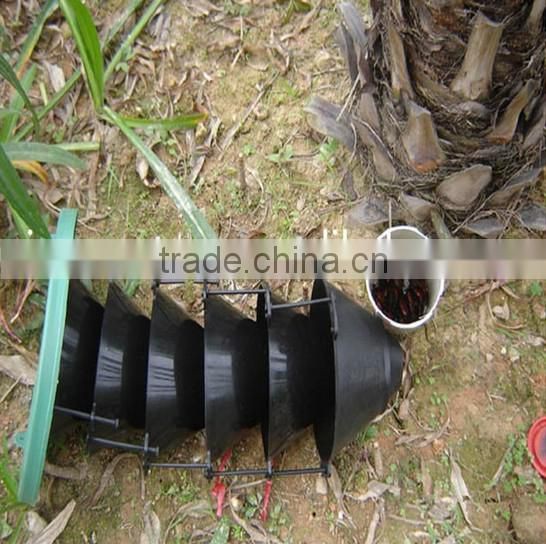 Sex pheromone lure Multi-Funnel Trap